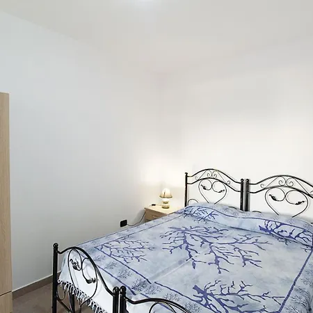 Semesterbostad Casa Via Venezia A 300mt Dal Mare - Apulia *